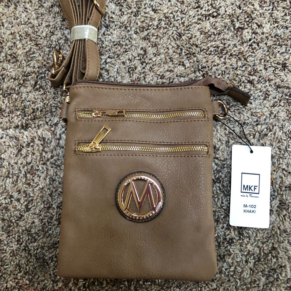 Mia K Farrow Crossbody Bag Purse Handbag NWT